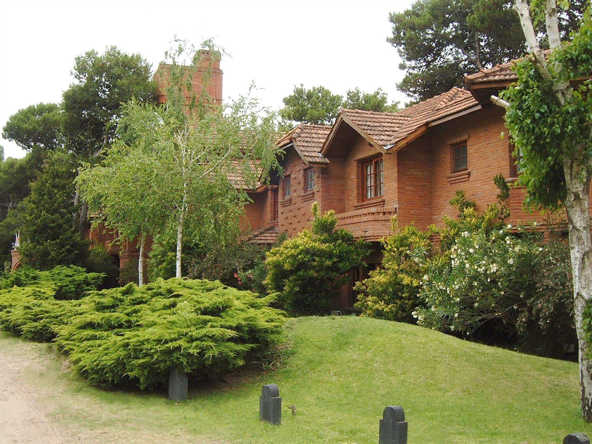 Vacances Dorado Pinamar Exterior photo