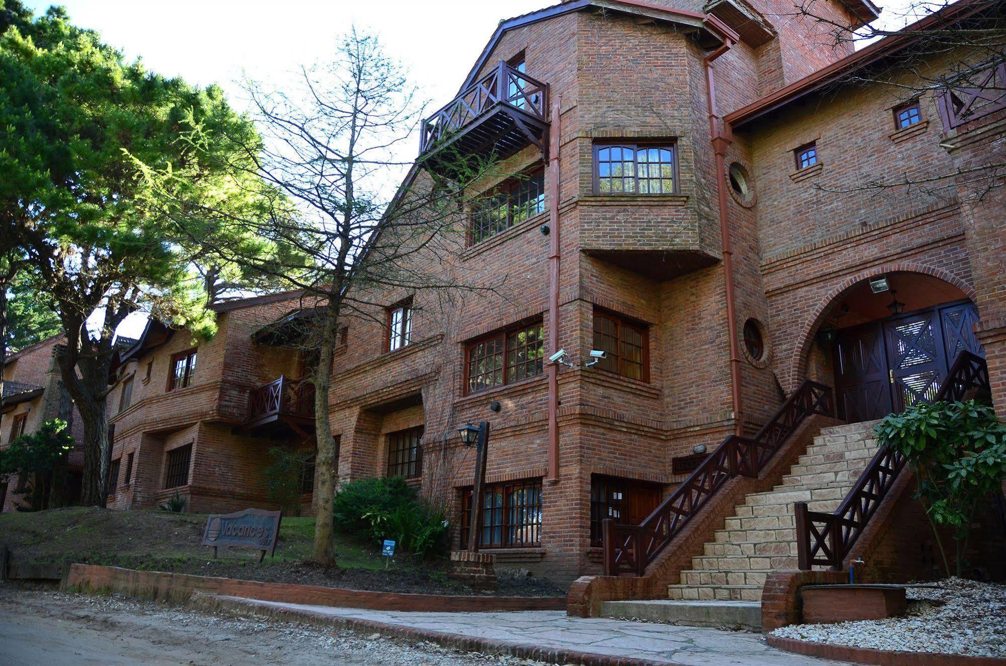 Vacances Dorado Pinamar Exterior photo